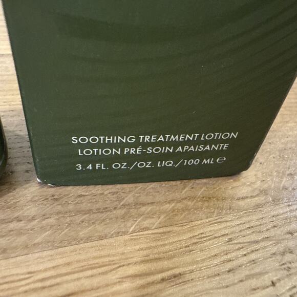 ORIGINS Mega-Mushroom Relief & Resilience Soothing Treatment Lotion 3.4 oz NIB - Picture 2 of 2